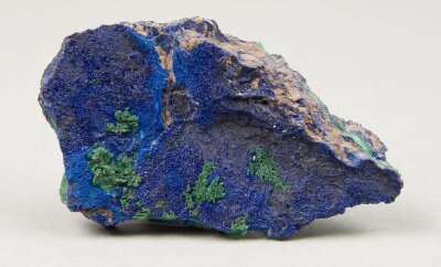 Die digitale Spur der Steine - Als "lasurblau" bezeichnete Abraham Gottlob Werner das Mineral Azurit in seiner "Äußere Kennzeichen-Sammlung".