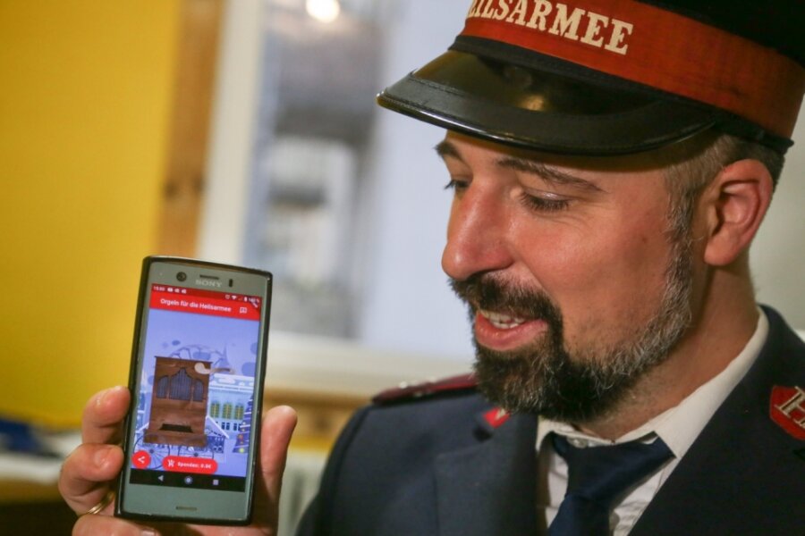 Matthias Lindner: Für die weihnachtliche Spendenaktion entwickelte er eine Drehorgel-App fürs Smartphone.
