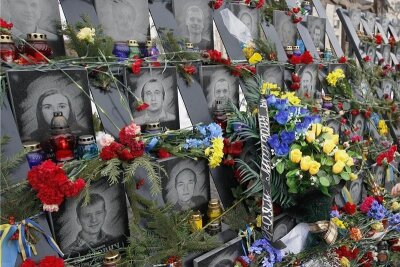 Die Hauptstadt der Enttäuschungen - Ein Mahnmal erinnert in Kiew an die "Himmlische Hundertschaft" - die Opfer des Maidan 2014.