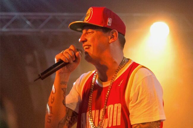Die Jugend von heute: Was das Jugendwort und Rapper Money Boy vereint - Money Boy - Rapper
