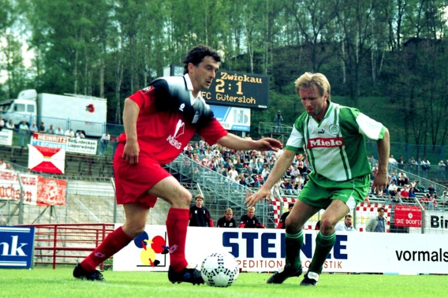 1995 kam Hans-Uwe Pilz nach Zwickau zurück - für immer. Hier in einem Spiel 1997.