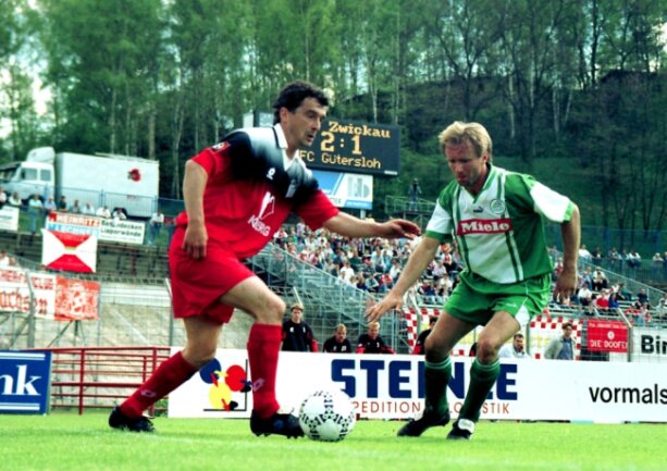 1995 kam Hans-Uwe Pilz nach Zwickau zurück - für immer. Hier in einem Spiel 1997.