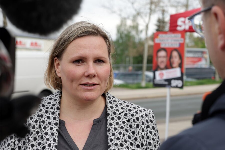 Die Meeraner SPD-Chefin und ihr AfD-Ehemann: Eine ganz normale Ehe - Juliane Klepzig hat im vergangenen Jahr den Vorsitz im SPD-Ortsverein in Meerane übernommen. Sie tritt erstmals zur Stadtratswahl an.