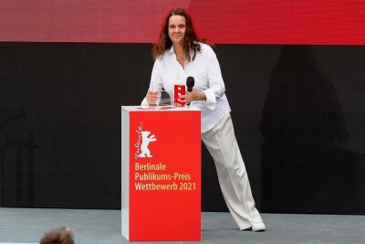 Die Sommerberlinale endet mit einmaligem Publikumspreis für "Herr Bachmann und seine Klasse" - Maria Speth - Preisträgerin