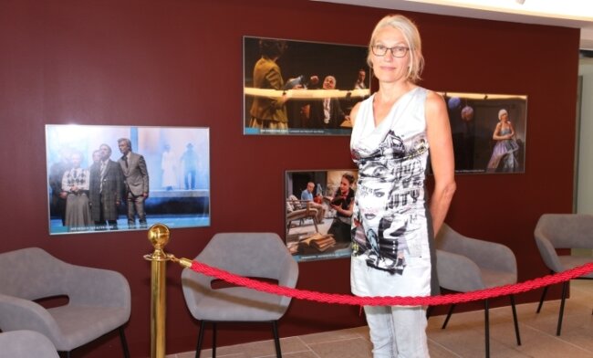 Die Story vom vertauschten Mantel - Christel de Veer, die Leiterin des Einlassdienstes. 