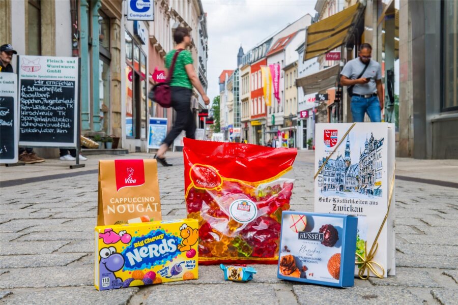 Die süßeste Straße in Zwickau: Neun Süßigkeitenläden auf 400 Metern - Die süßeste Einkaufsstraße von Zwickau: Das sind eigentlich zwei Straßen. Im Abstand von wenigen Schritten locken dort viele kalorienreiche Leckereien – und die Qual der Wahl.