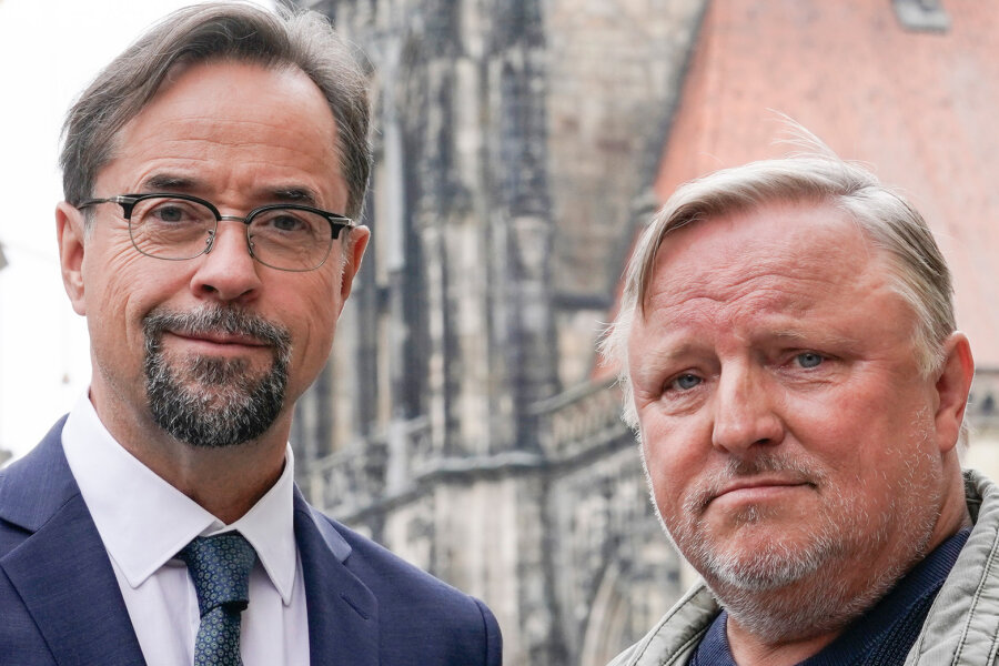 Könige der Fernsehunterhaltung: Der Pathologe Professor Karl-Friedrich Boerne (Jan Josef Liefers, links) und Hauptkommissar Frank Thiel (Axel Prahl) ermitteln für den WDR in Münster.