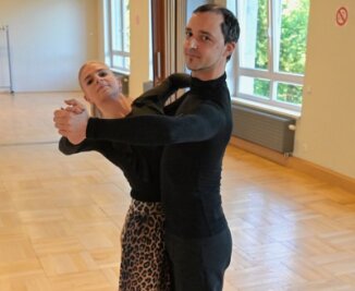 Die Titelverteidigung ist das Ziel - Maria und Rene Jäger tanzen als Turniertanzpaar erfolgreich für den TSC Silberschwan Zwickau. 