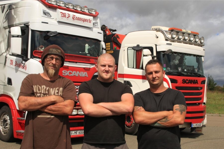Die Trucker sind los: Warum ein Limbacher Unternehmer Countrysänger Tom Astor ins Vogtland holt - Mario Stark, Paul Zenger und Sören Dittmar (von links) wollen den guten Zweck unterstützen.