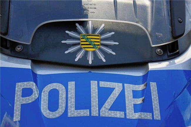 Dieb im Plauener Friseurgeschäft auf Beutezug - Einen Polizeieinsatz hat es am Dienstagmittag in der Plauener Innenstadt gegeben.