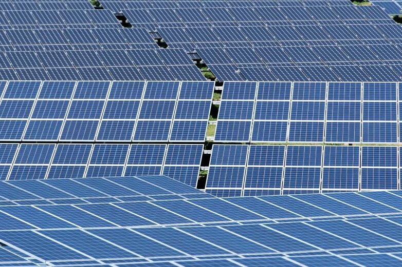 Diebe stehlen erneut hunderte Solarmodule - 
