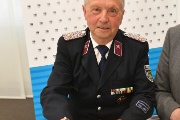 Ehrenfried Keller engagierte sich als langjähriger Vorsitzender des Kreisfeuerwehrverbandes Mittelsachsen.