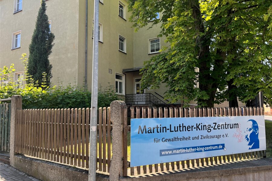 Diskussion in Werdau: Droht auch Krankenhäusern im Landkreis Zwickau das Aus? - Im Werdauer Martin-Luther-King-Zentrum wird am Donnerstagabend über die Krankenhaus-Reform diskutiert.