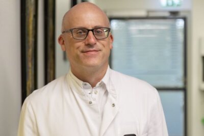 Doppel-Auszeichnung für Chefarzt der Urologie - Prof. Dr. Michael Fröhner