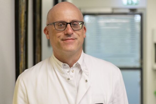 Doppel-Auszeichnung für Chefarzt der Urologie - Prof. Dr. Michael Fröhner