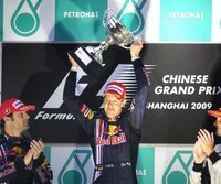 Doppelsieg für Red Bull: Vettel siegt vor Webber - Start-Ziel-Sieg für Sebastian Vettel (m.)