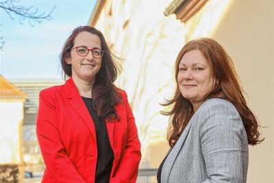 Doppelte Frauenstärke für die Wirtschaft in Limbach-Oberfrohna - Das neue Duo der Wirtschaftsförderung: Simone Friedrich (links) und Nadine Dörfler. 