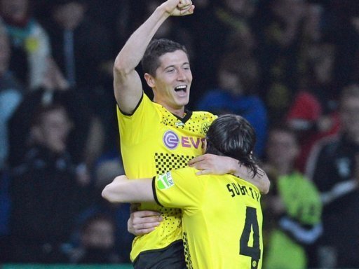 Dortmund krönt Saison mit historischem Double - Lewandowski erzielt drei Treffer
