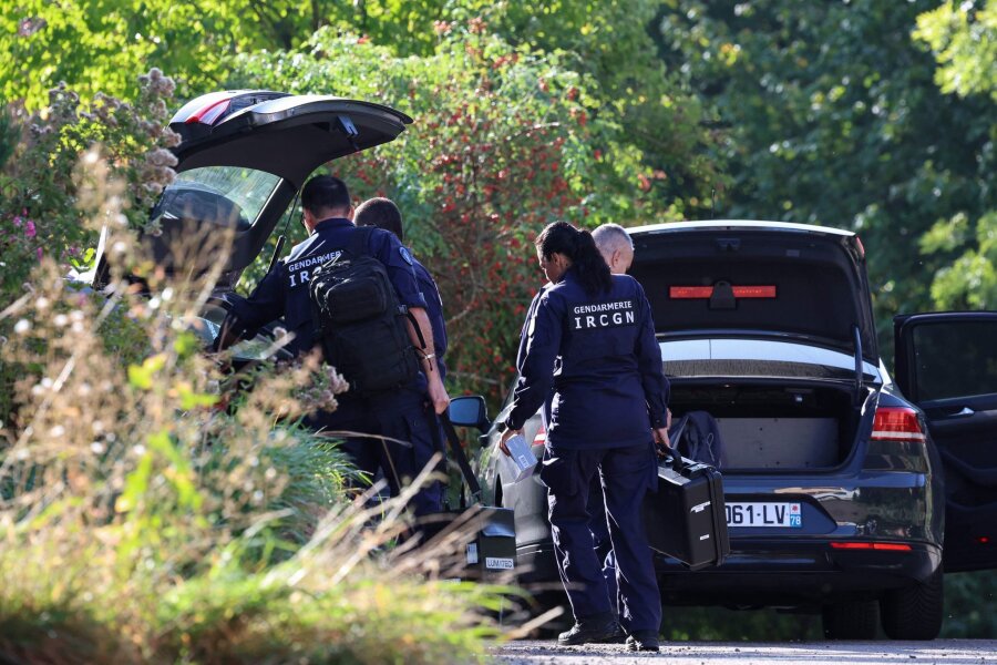 Drei Festnahmen im Fall der vermissten Lina im Elsass - Die Polizei hat im Fall der verschwundenen 15-jährigen Lina drei Personen festgenommen (Archivbild).