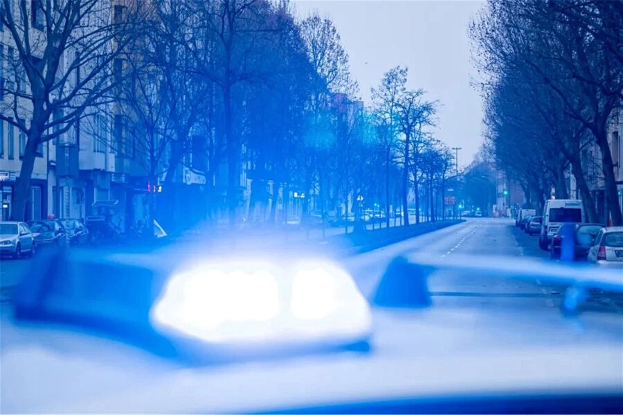 Drogenbesitzer in Chemnitz aufgeflogen - Die Polizei ließ am Montagabend zwei Drogenbesitzer auffliegen.