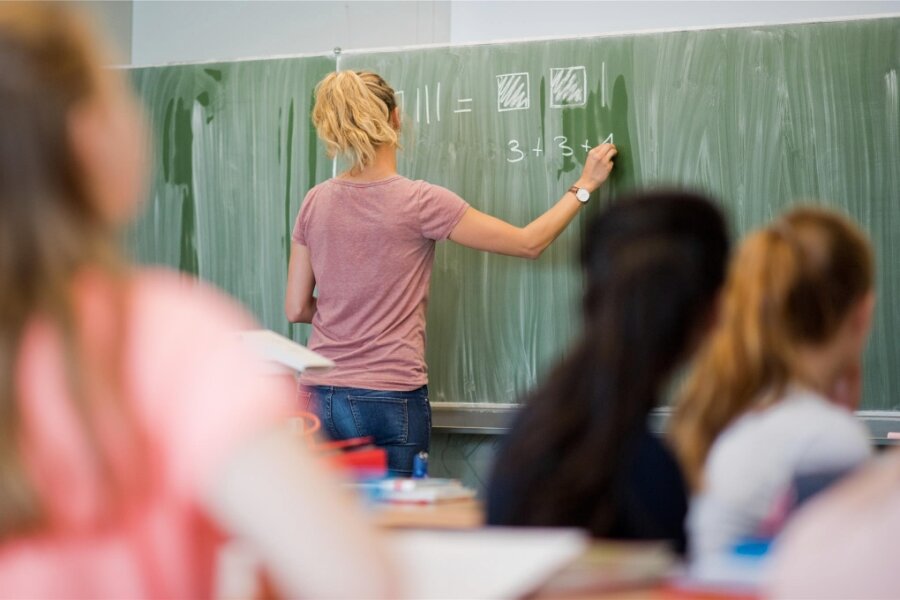 Droht Mittelsachsen ein neuer Lehrermangel im nächsten Schuljahr? - Der Lehrkräftemangel dürfte aufgrund der Altersstruktur der Lehrer im Landkreis Mittelsachsen ein Thema bleiben.
