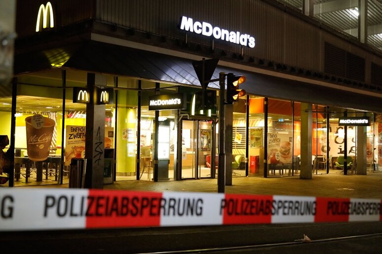 Drohung gegen Schnellrestaurant in Chemnitz: Polizei gibt Entwarnung - 