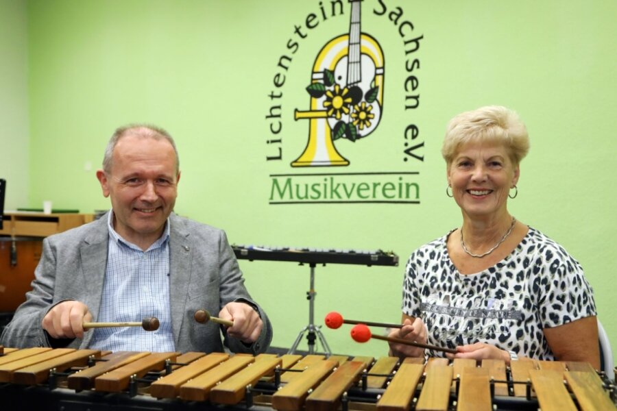 Der Vorsitzende des Lichtensteiner Musikvereins, Mario Müller, und seine Stellvertreterin Karin Hofmann waren bei der gemeinsamen Vereinsarbeit stets im Gleichklang. Jetzt wollen sie gemeinsam etwas an Verantwortung an die nächste Generation abgeben.