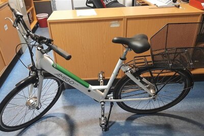 E-Bike in Chemnitz gestohlen: Wem gehört es? - Wem gehört dieses E-Bike? Die Polizei sucht den rechtmäßigen Besitzer. Es wurde gestohlen.
