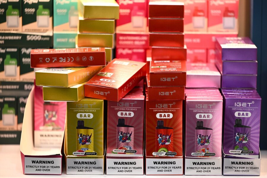 E-Zigaretten in Australien nur noch in der Apotheke - Solche Verkaufsregale gehören in Australien nun der Vergangenheit an.
