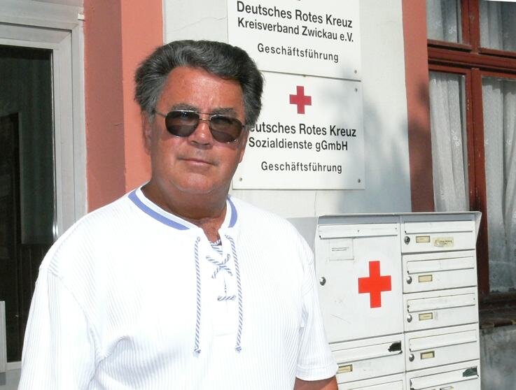 Ehrentag der Lebensretter - 
              <p class="artikelinhalt">Stefan Eißmann hat in den zurückliegenden Jahren insgesamt 125 Mal unentgeltlich Blut gespendet. </p>
            