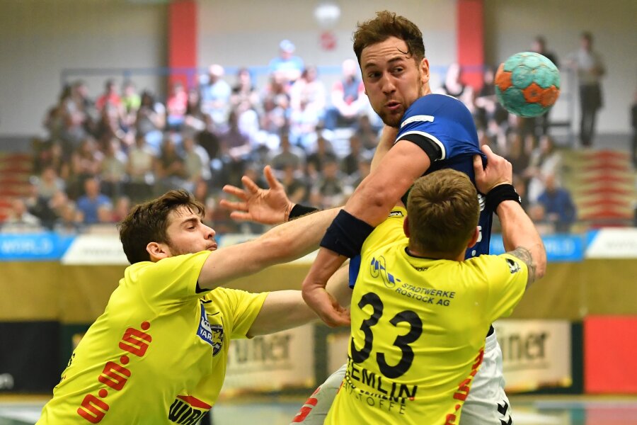 EHV Aue bezwingt HC Empor Rostock 34:23 - In der zweiten Handball-Bundesliga hat der EHV Aue am Samstagabend gegen Empor Rostock gewonnen.
