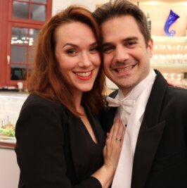 Ein Ehepaar spielt ein Ehepaar - Die Schauspieler Christina Maria und André Gass sind inzwischen ein Ehepaar geworden. 