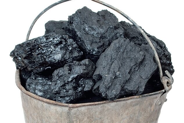 Ein Eimer voll Kohle