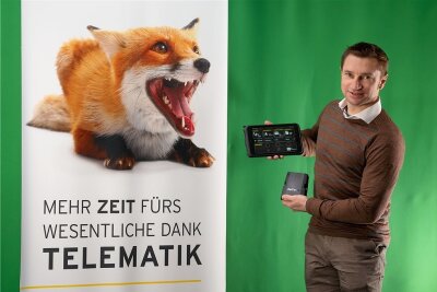 Ein Fuchs im Fahrzeugfinden - Hendrik Scherf hat den schlauen Fuchs als Symbol für sein Unternehmen Yellowfox ausgewählt.