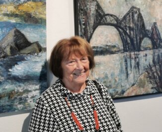 Ein Leben für die Kunst - Malerin Elisabeth Decker wird anlässlich ihres 90. Geburtstags mit einer Ausstellung von der Stadt Wildenfels geehrt. 