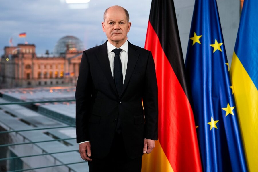 Ein schlauer Kanzler, aus dem keiner schlau wird - Wer ist dieser Kanzler Olaf Scholz? Journalist Daniel Brössler hat ein Buch über den deutschen Regierungschef geschrieben.