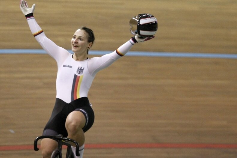 Ein Sprintertrio voller Extreme - Olympiasiegerin Kristina Vogel gewann in dieser Saison bei zwei Weltcups bereits vier Einzeldisziplinen.