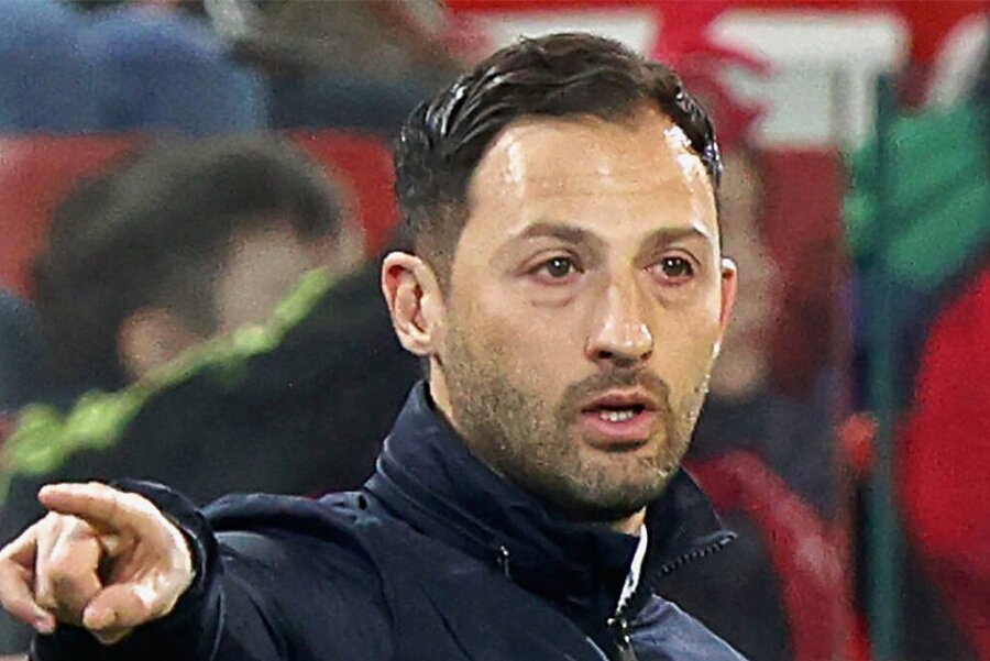 Der ehemalige Aue-Trainer Domenico Tedesco soll RB Leipzig wieder auf Kurs bringen. 
