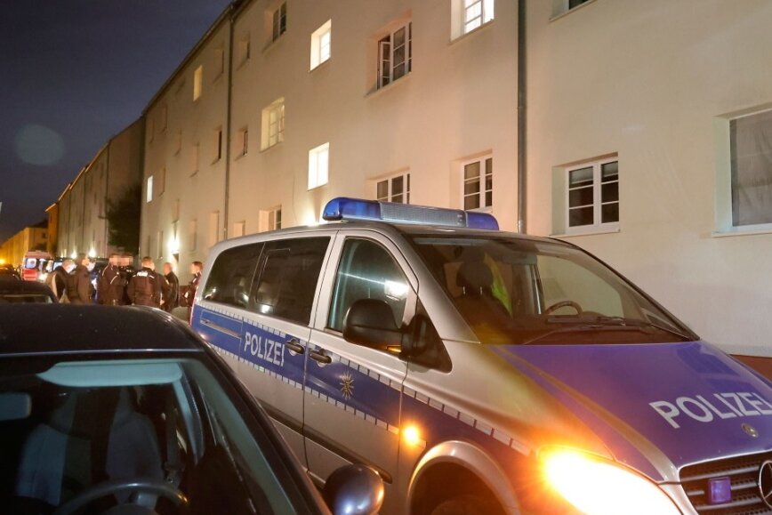 Ein toter 18-Jähriger und zwei Schwerverletzte: Streit in Chemnitz eskaliert - 