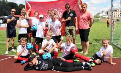 Ein Turnier, bei dem es nur Gewinner gibt - Bei der Mini-WM in Frankenberg feierten die E-Junioren-Kicker von Eintracht Erdmannsdorf/Augustusburg ihren Saisonabschluss. 