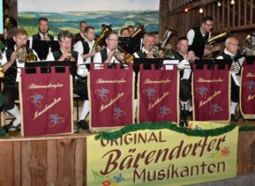 Ein Wochenende voller Veranstaltungen - Im Schupfen von Bärendorf spielen am Sonntag die Bärendorfer Musikanten. 