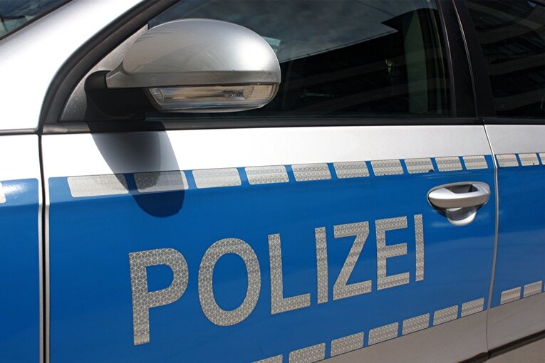 Einbruch in Chemnitzer Handy-Geschäft: Betrunkener klaut mehrere Mobiltelefone - 