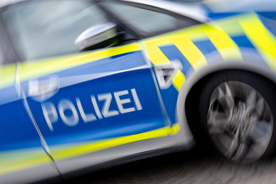 Einbrüche in Garagen in Mülsen und Crimmitschau: 8000 Euro teures KTM-Motorrad gestohlen - Die Polizei hat Ermittlungen zu zwei Garageneinbrüchen aufgenommen.