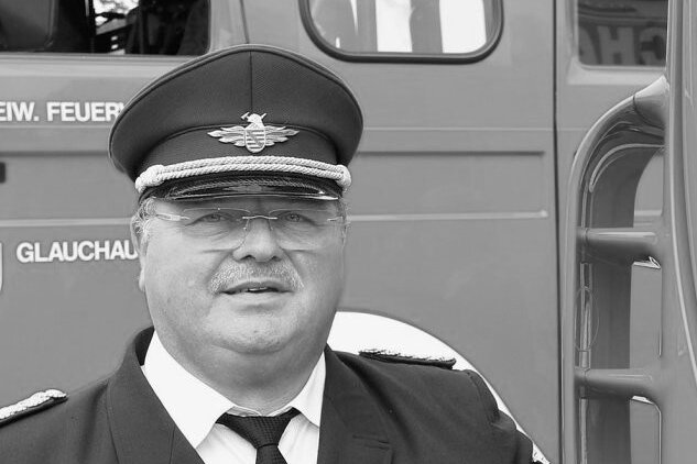 Eine ganze Region trauert um beliebtes Feuerwehr-Urgestein aus Meerane - Heinz Hartmann ist im Alter von 67 Jahren verstorben. Das Foto entstand 2017. 