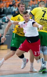 Einheit rutscht ans Tabellenende - David Zbiral, hier im Hinspiel gegen Bad Blankenburg, steht mit seinem HC Einheit Plauen nach der erneuten Niederlage auf dem letzten Platz der Abstiegsrunde in der Mitteldeutschen Oberliga. 
