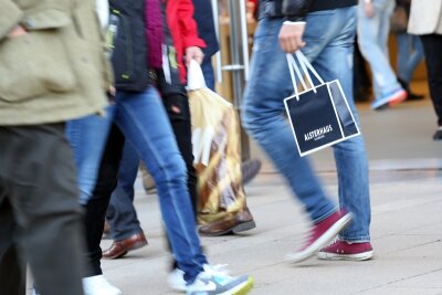 Einkaufssonntage: Stadtrat legt für 2017 vier Termine fest - 