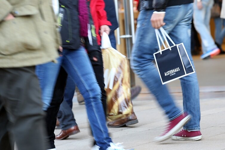 Einkaufssonntage: Stadtrat legt für 2017 vier Termine fest - 