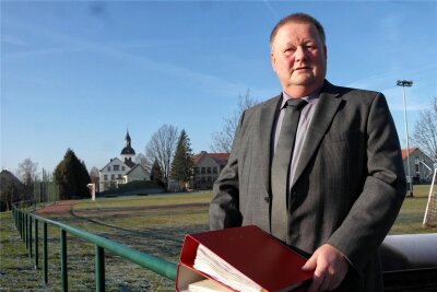 Einstiger Bürgermeister will es in Zettlitz noch einmal wissen - Thomas Arnold ist in Zettlitz bekannt. Der Erlbacher hatte das Amt bereits von 2010 bis 2015 inne.