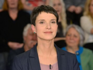 Einwanderung: AfD und Pegida im Gleichschritt - AfD-Fraktionschefin Frauke Petry.