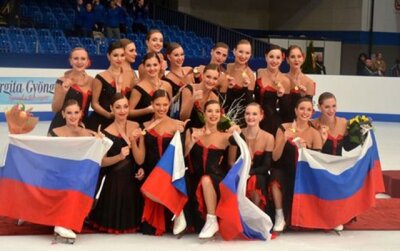 Eiskunstlauf: Team Russland holt Synchron-WM-Titel - 